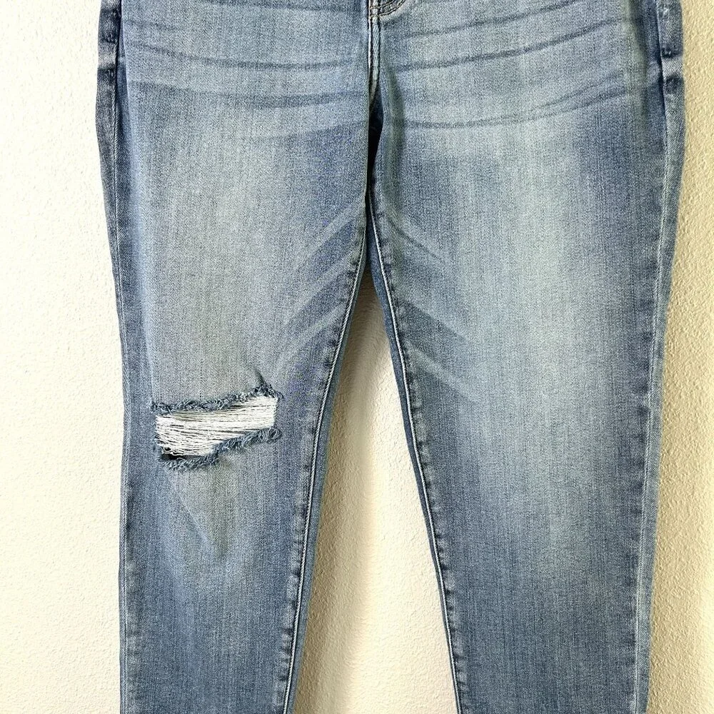 KanCan Clanton High Rise Mom‎ Fit Jeans Womens Size 11 Blue Straight KC9232M